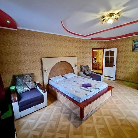 Мини-Отель Kropyvnytskyi Bagian luar foto